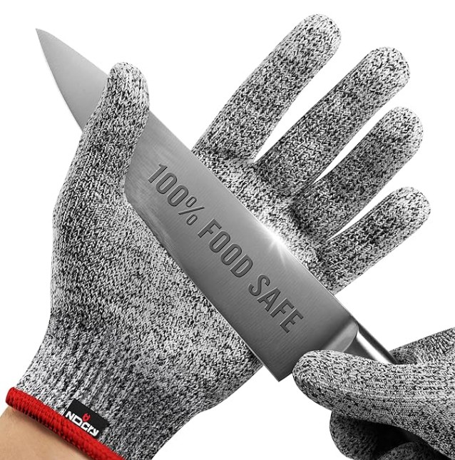 Cut resistant gloves